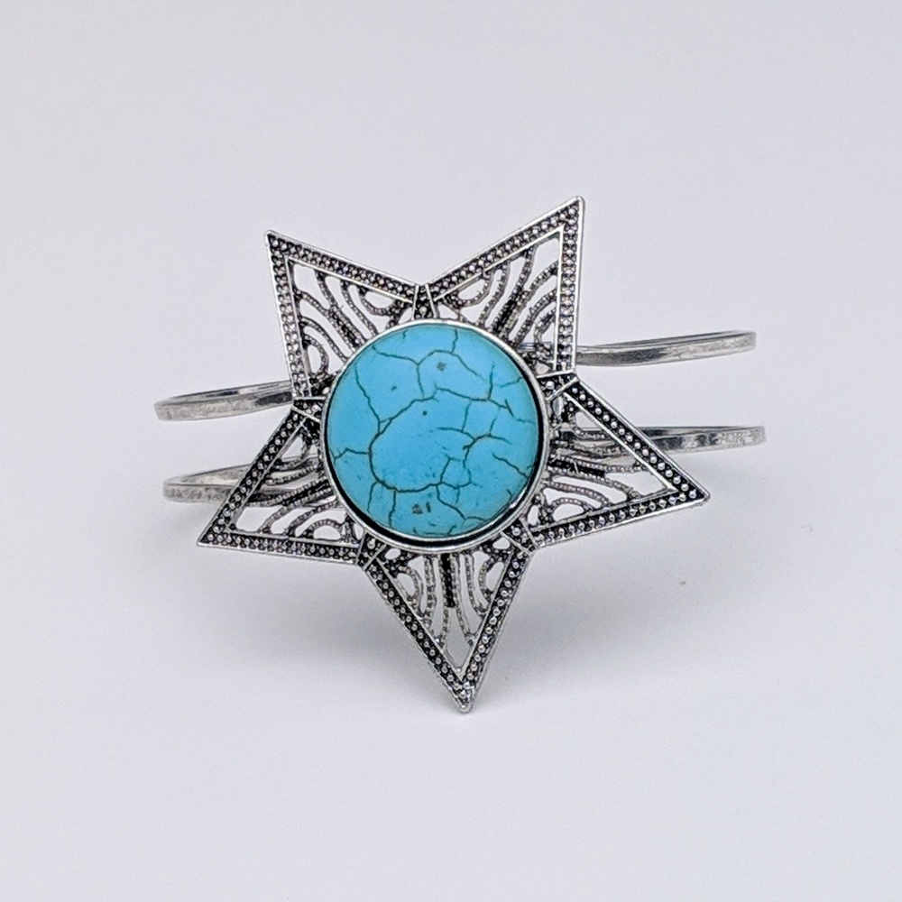 Turquoise silver tone "star" cuff bracelet